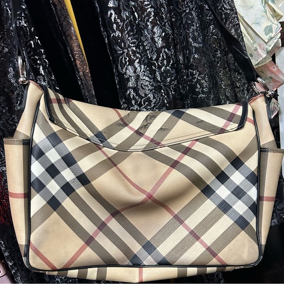 BURBERRY L Large Nova Check Plaid Black Patent Leather Messenger Laptop Bag - Picture 11 of 13